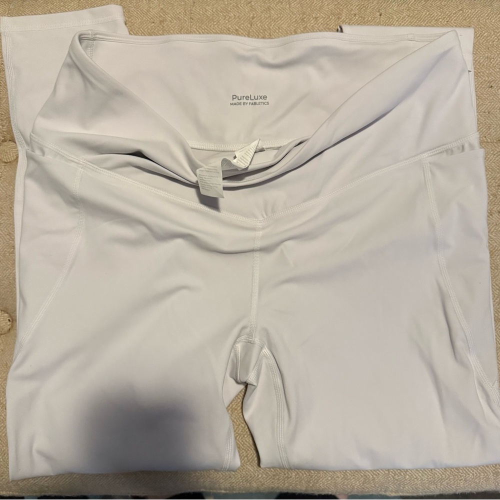 Fabletics PureLuxe White Capris